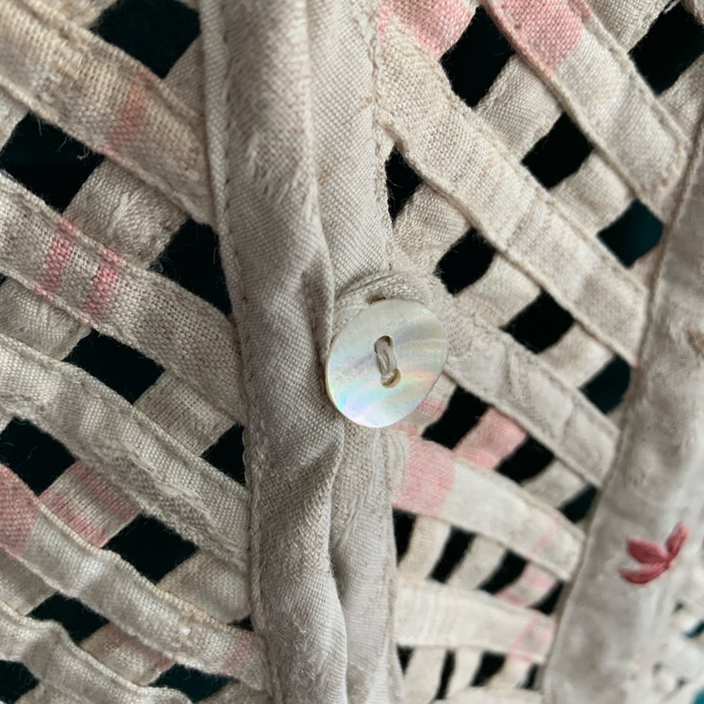 Vintage linen beaded embroidered vest - Picture 3 of 9